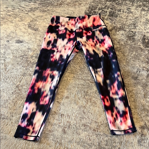 Zella Pants - Zella Abstract Pink and Black Leggings